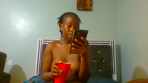 VIVIAN online show from February 2025 06:54:01 AM