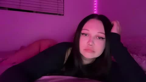 Snapshot of sexywithsaint chatting on February 2026 11:44:01 AM Saint online show from February 2026 11:44:01 AM