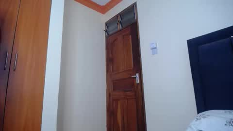 Talia online show from April 2026 10:08:02 AM