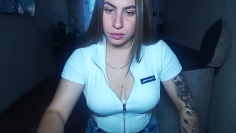 Yuliia online show from September 2025 05:40:02 AM