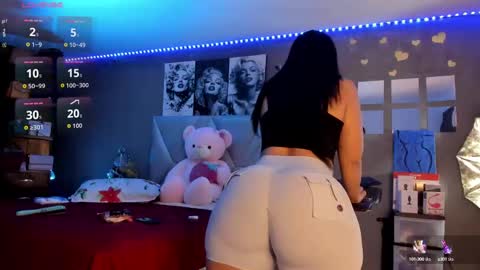 Alexa online show from October 2025 09:34:01 PM