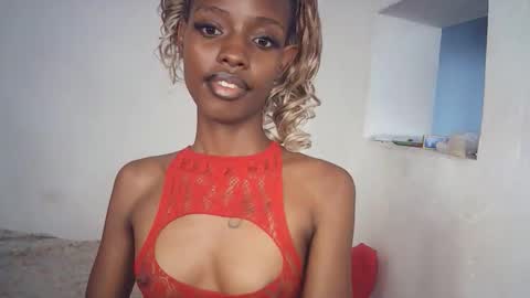 Snapshot of sexyzuriel chatting on March 2026 11:35:01 AM sexyzuriel online show from March 2026 11:35:01 AM