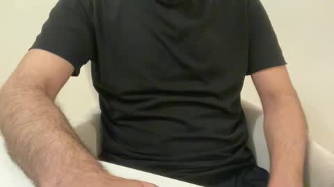 Snapshot of sezarca chatting on April 2026 05:35:02 PM trkn gc - ankara online show from April 2026 05:35:02 PM