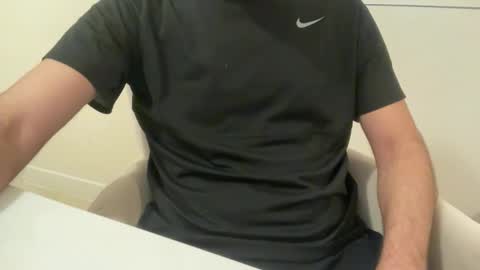 Snapshot of sezarca chatting on April 2026 05:51:01 PM trkn gc - ankara online show from April 2026 05:51:01 PM