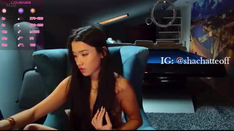 Snapshot of shachatte chatting on October 2025 08:39:01 AM Shachatte online show from October 2025 08:39:01 AM