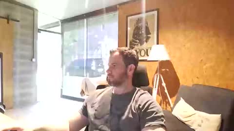 shad0w_hunter online show from May 2026 01:41:01 PM