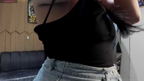 Snapshot of shaden_1 chatting on February 2026 08:58:01 PM Liz online show from February 2026 08:58:01 PM