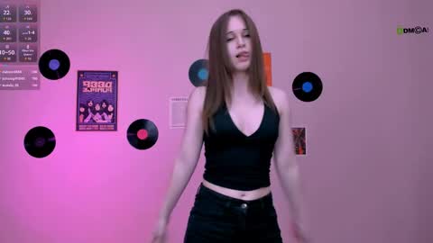 shadow_kiss online show from May 2026 04:04:02 PM