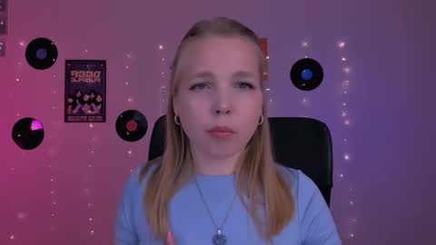 shadow_kiss online show from May 2026 08:52:01 AM