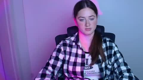 Kate online show from October 2025 01:24:02 PM