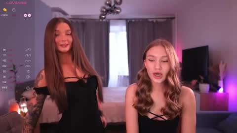 Sindy and Nancy  Next stream 1 December  online show from September 2025 09:32:01 AM