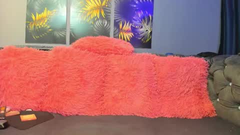 Snapshot of shadowlustt chatting on September 2025 01:37:01 PM shadowlustt online show from September 2025 01:37:01 PM