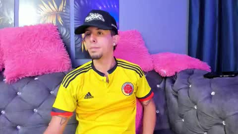 Snapshot of shadowlustt chatting on November 2025 12:59:02 PM shadowlustt online show from November 2025 12:59:02 PM