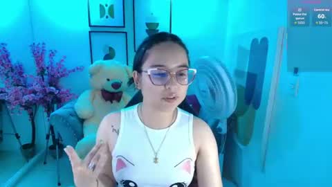 Snapshot of shady_bug chatting on June 2026 07:38:01 PM Shady online show from June 2026 07:38:01 PM