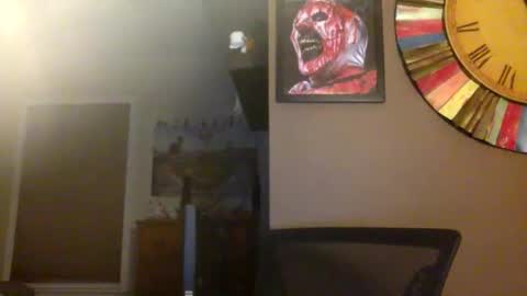 Shady online show from February 2025 05:05:01 AM