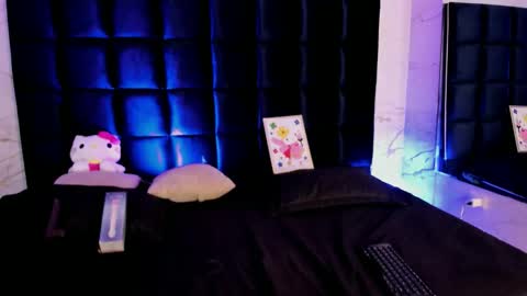 shaidy_scott online show from September 2025 03:06:02 AM