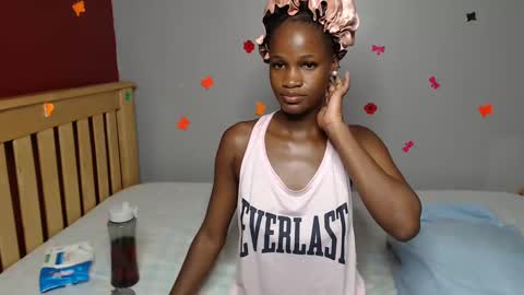 Snapshot of shaky396294 chatting on March 2025 04:25:02 AM shaky xxx online show from March 2025 04:25:02 AM