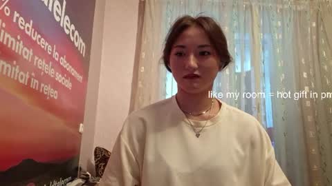 Lily online show from July 2026 03:32:01 PM