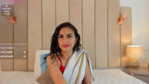 Snapshot of shaliny_ chatting on May 2026 06:58:01 PM Shanily online show from May 2026 06:58:01 PM