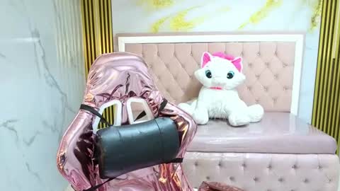 Shalon  online show from July 2026 03:11:01 AM