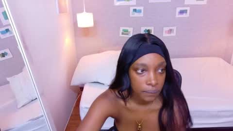 Snapshot of shamira_moore chatting on October 2025 06:20:02 PM Catalina online show from October 2025 06:20:02 PM