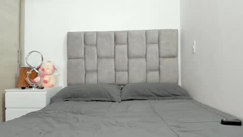 Snapshot of shana_rymer_ chatting on January 2025 10:37:01 PM Ig gaby mesa19 online show from January 2025 10:37:01 PM