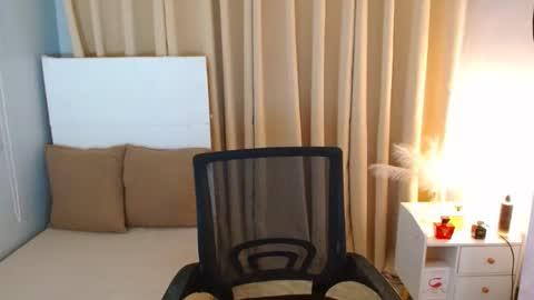 Snapshot of shanaiamiraclets chatting on February 2025 10:48:02 AM miraclets online show from February 2025 10:48:02 AM