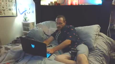 Snapshot of shane_and_shiloh chatting on May 2026 07:46:02 AM Shane Shiloh online show from May 2026 07:46:02 AM
