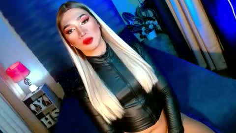 MISS SHANE online show from October 2025 06:17:02 PM