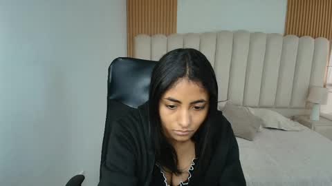 shanelle online show from April 2026 01:41:02 PM