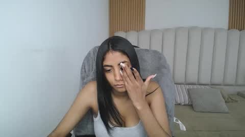 shanelle online show from May 2026 12:11:02 PM