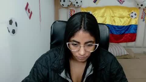 shanelle online show from June 2026 01:09:02 PM