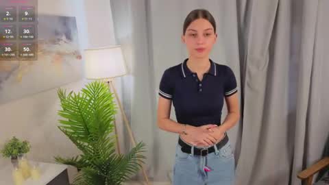 Christina online show from May 2026 04:07:02 AM
