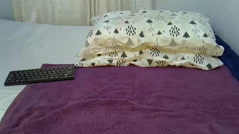 shanell kiss online show from June 2026 12:11:01 PM