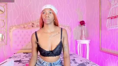 S H A N E L L E   online show from June 2026 03:42:02 PM