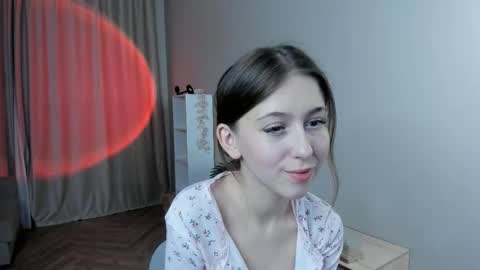 Snapshot of shanellwreath chatting on January 2026 06:12:02 PM me name is Mia online show from January 2026 06:12:02 PM