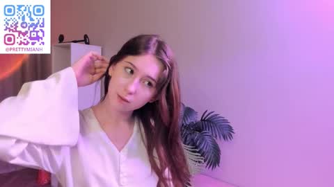 Snapshot of shanellwreath chatting on February 2026 05:42:01 PM me name is Mia online show from February 2026 05:42:01 PM