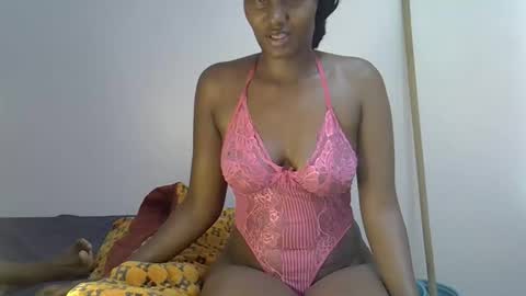 shanizz online show from April 2026 08:54:01 PM
