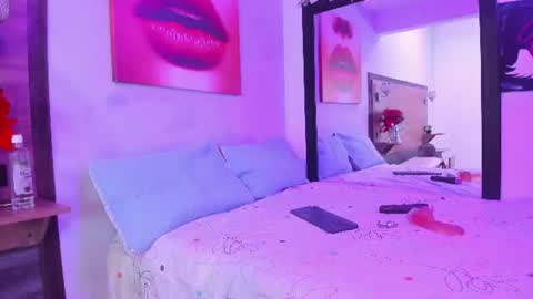 shannawells online show from July 2026 12:22:01 PM
