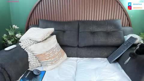 shannel__queen online show from February 2026 08:02:02 PM