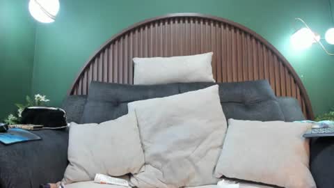 shannel__queen online show from July 2026 07:53:02 PM