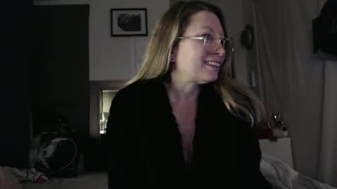 Shannon07 online show from December 2024 11:54:02 AM