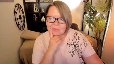 Shannon online show from July 2026 01:03:01 PM
