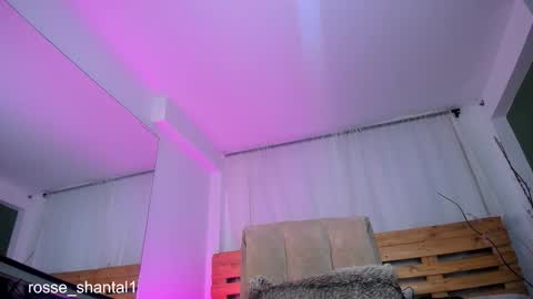 Shantal online show from March 2026 02:35:02 PM