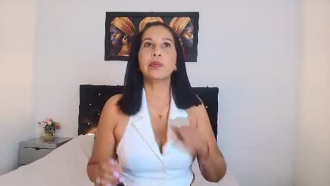  Shanon  online show from July 2026 07:49:01 PM