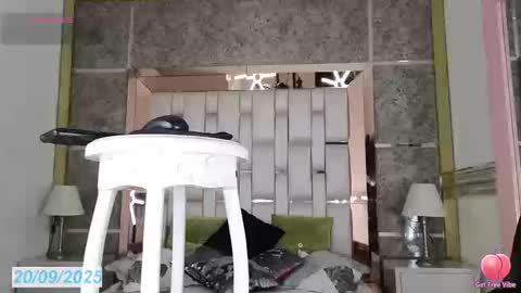 Shantal Chocolet  online show from September 2025 02:18:01 PM