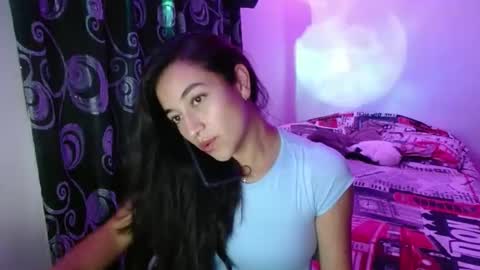 Snapshot of shantal_d03 chatting on November 2025 11:05:01 PM shantal_d03 online show from November 2025 11:05:01 PM