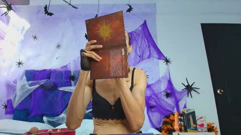 Snapshot of shantala_nastasiia chatting on October 2025 12:59:02 PM shantala nastasiia online show from October 2025 12:59:02 PM