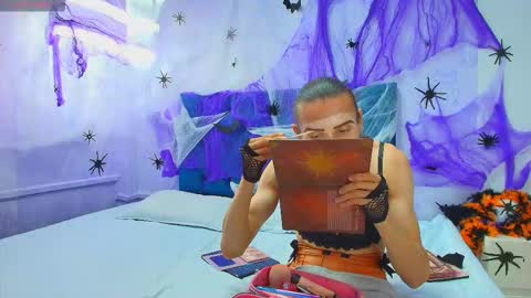 Snapshot of shantala_nastasiia chatting on October 2025 01:32:01 PM shantala nastasiia online show from October 2025 01:32:01 PM