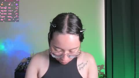 Cat-FOLLOWME and we talk IGshantal cerezo online show from November 2025 08:40:01 PM